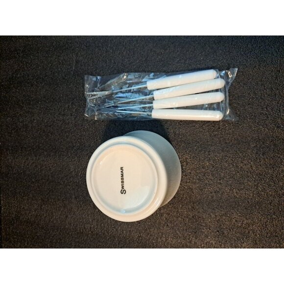 NIB Fondue Set Swissmar Kindle 6 Pc Forks White Ceramic Bowl Black Metal Stand - Picture 3 of 8
